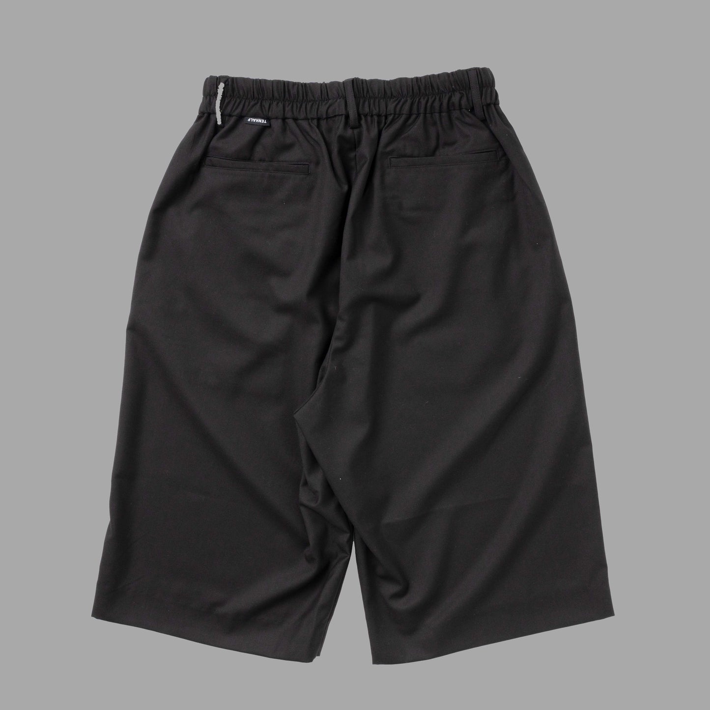B.B SHORT PANTS (black)