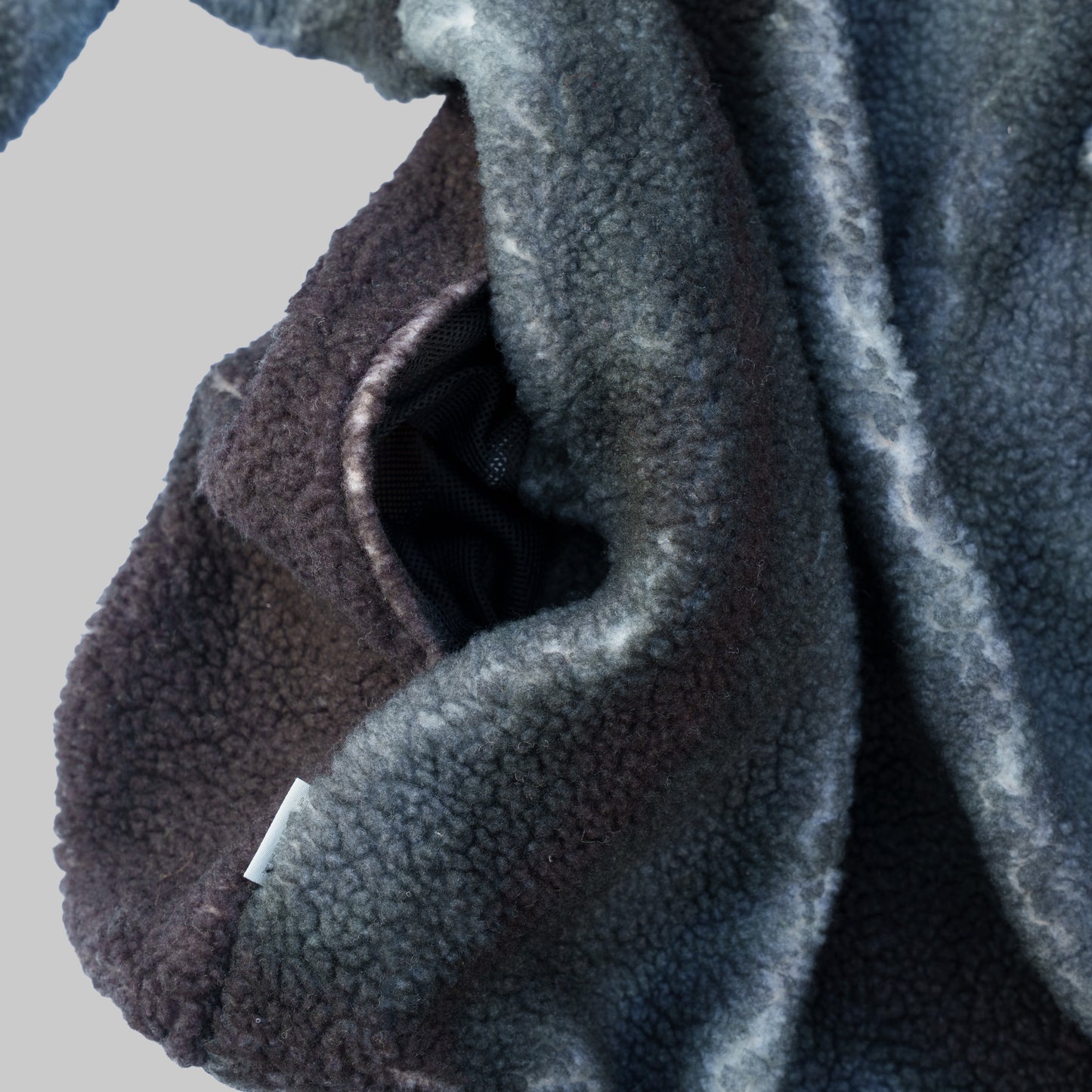 GARA FLEECE (black)