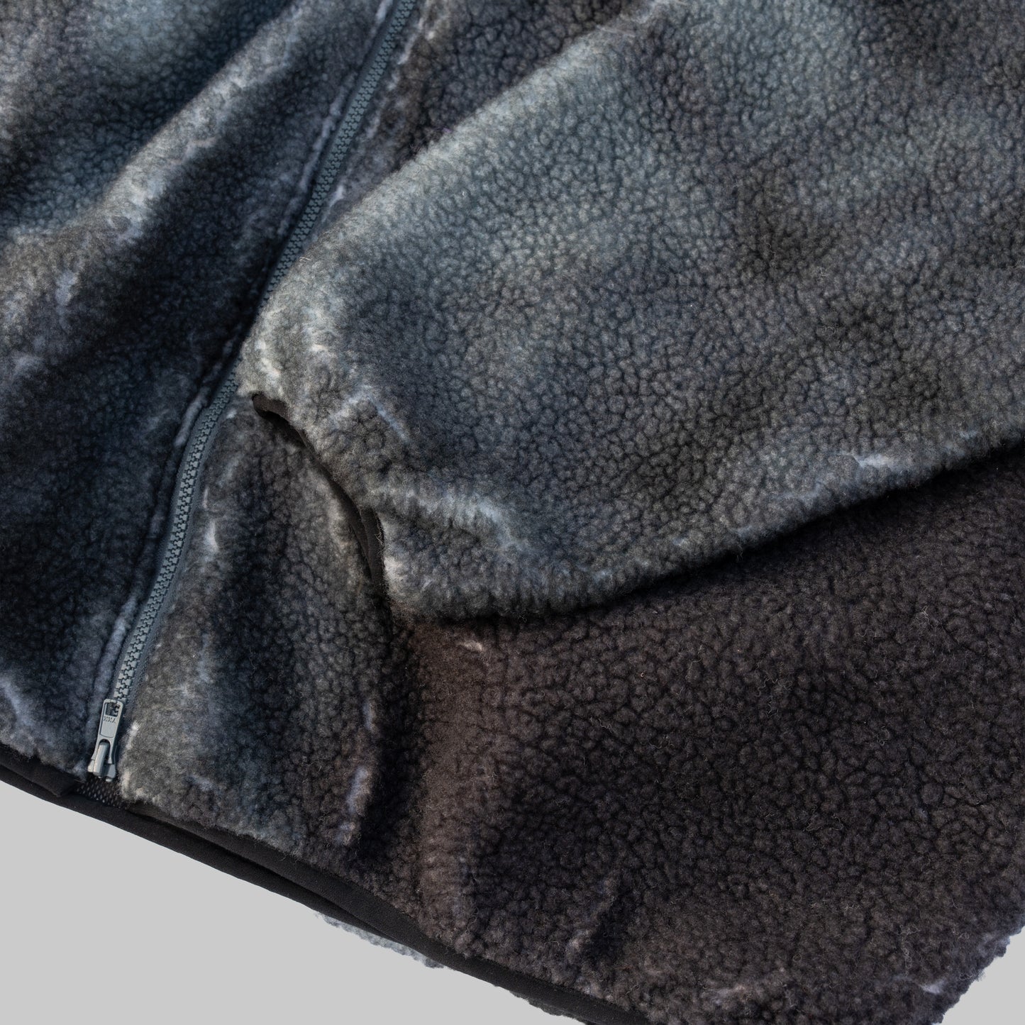 GARA FLEECE (black)