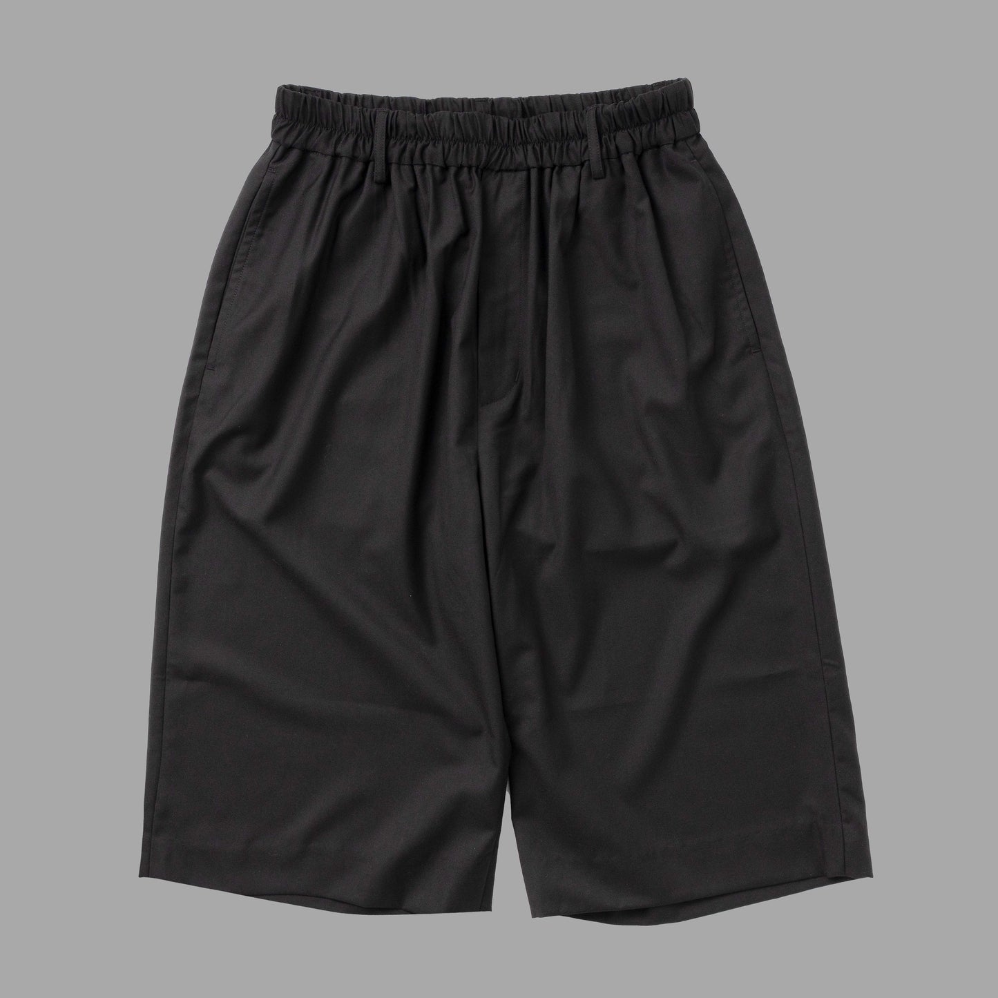 B.B SHORT PANTS (black)