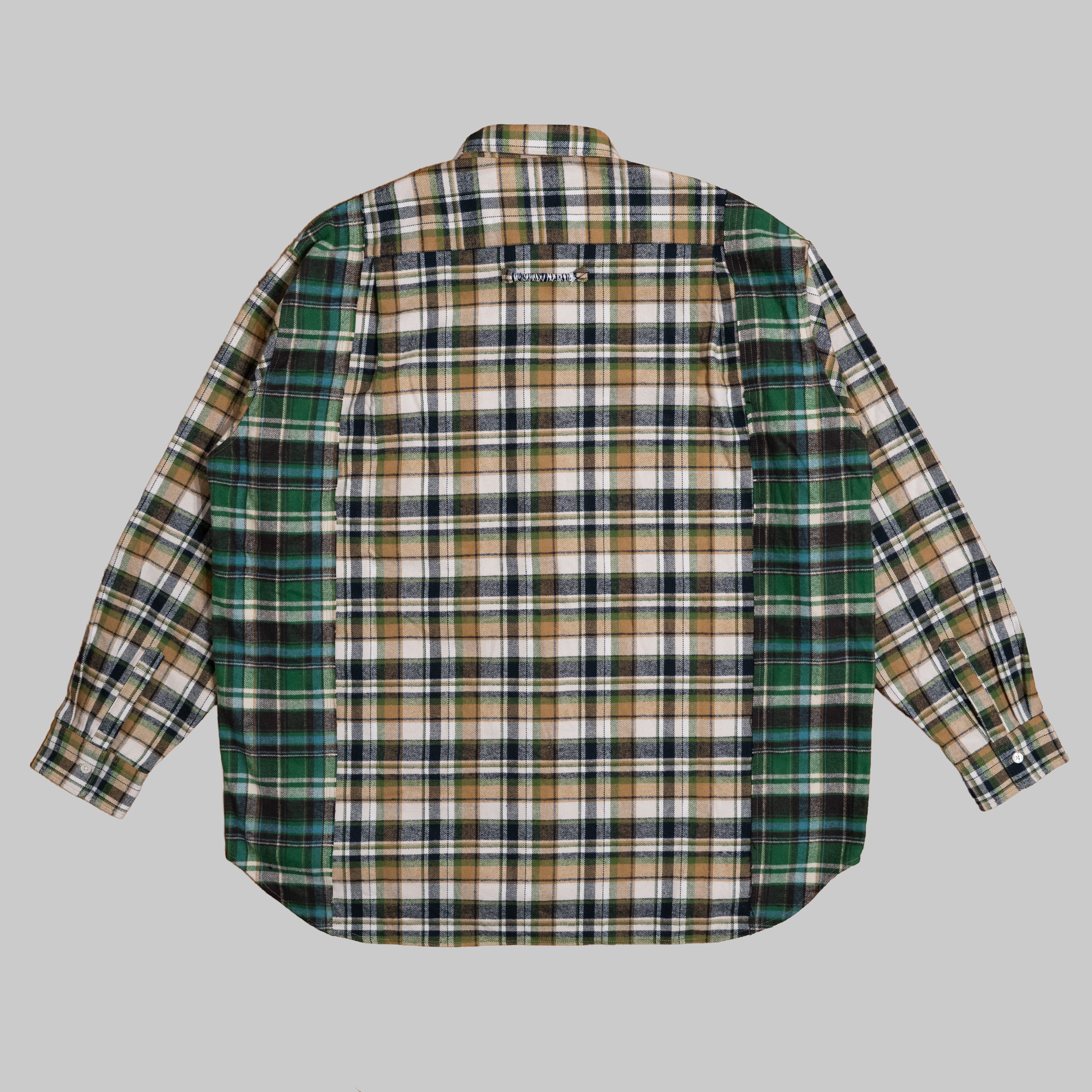 03121127-1EE2-4919-8AA0-