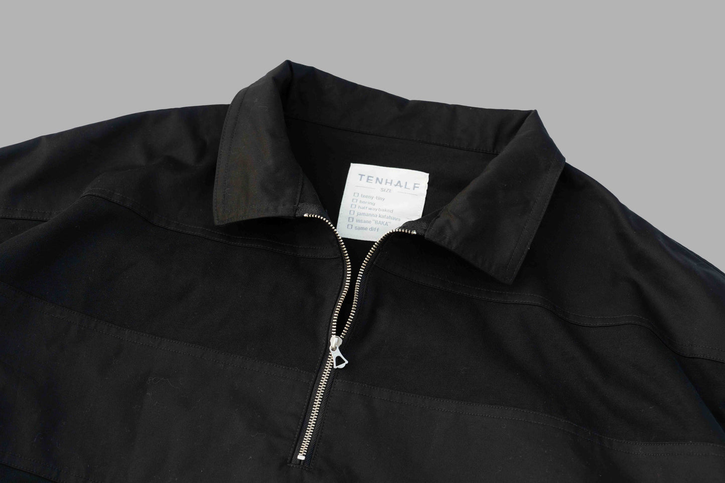 HALF ZIP BORDER  (black)