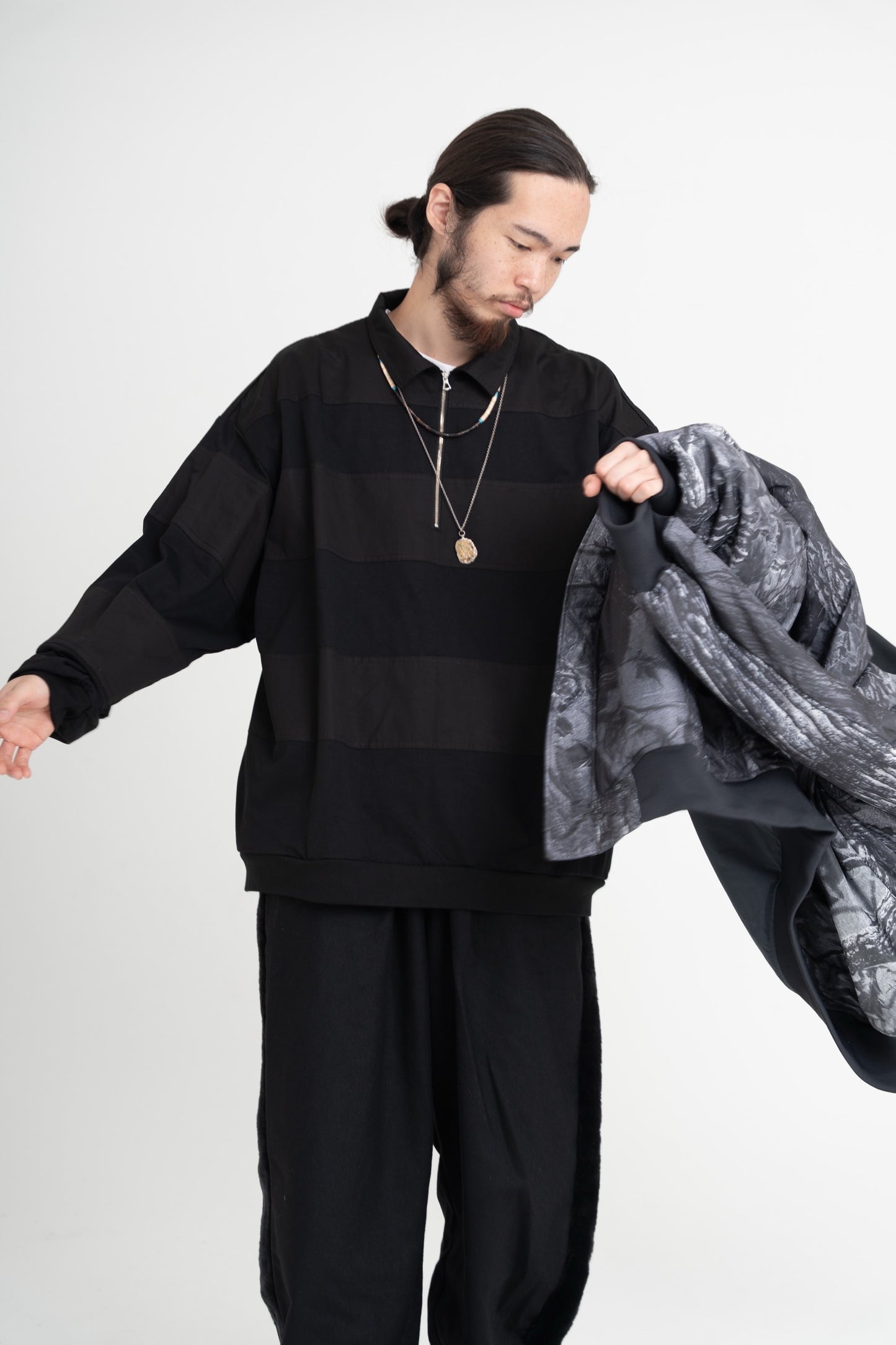 HALF ZIP BORDER  (black)